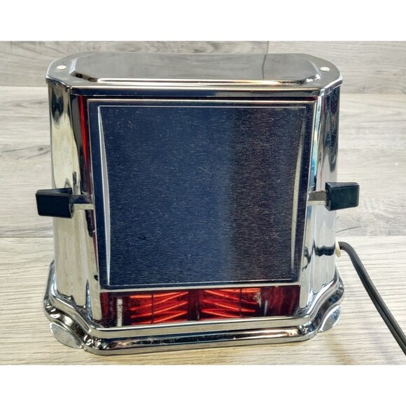 Vintage Toaster SON-CHIEF Series 680 Chrome 2 Slice Works Streamline MCM - Picture 1 of 13